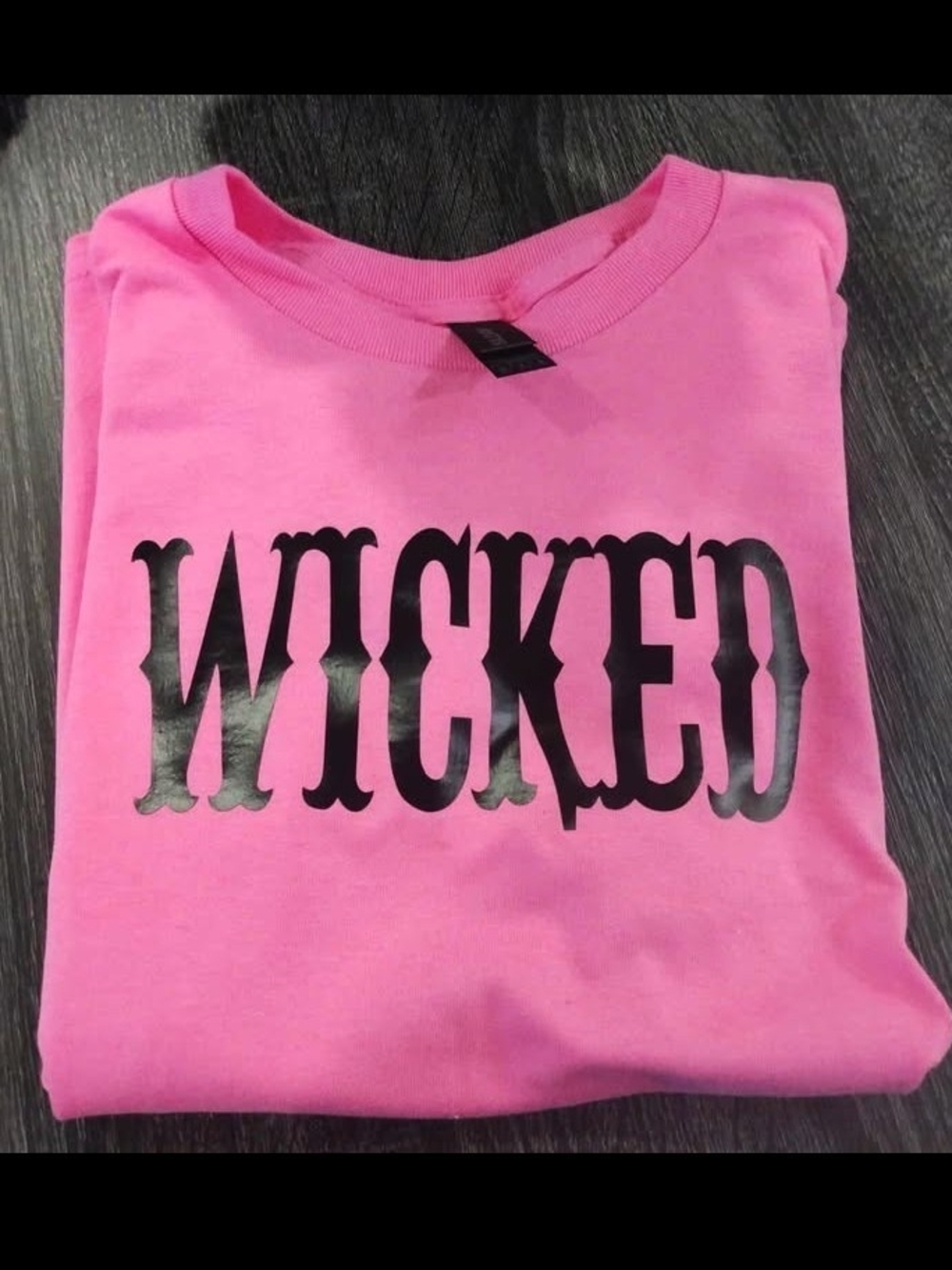 Kids Pink "WICKED" Graphic Tee Gildan NWOT